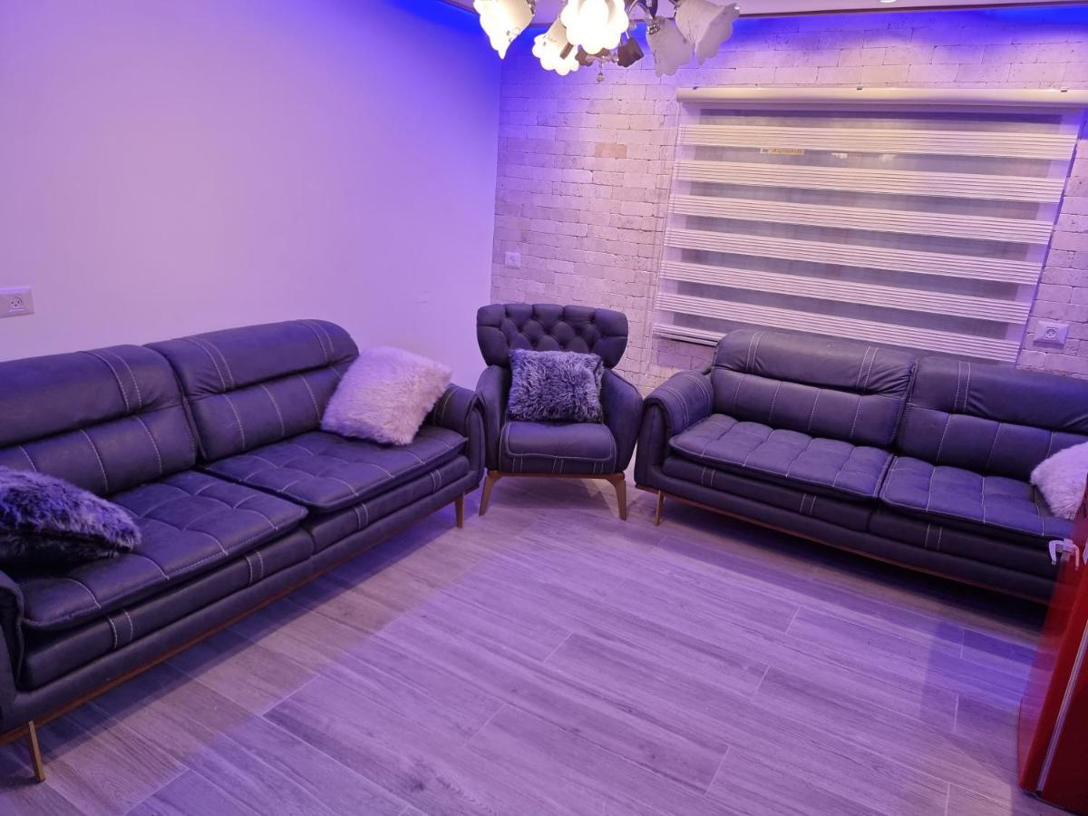 אלאפנדי Apartment Majdal Shams Exterior photo