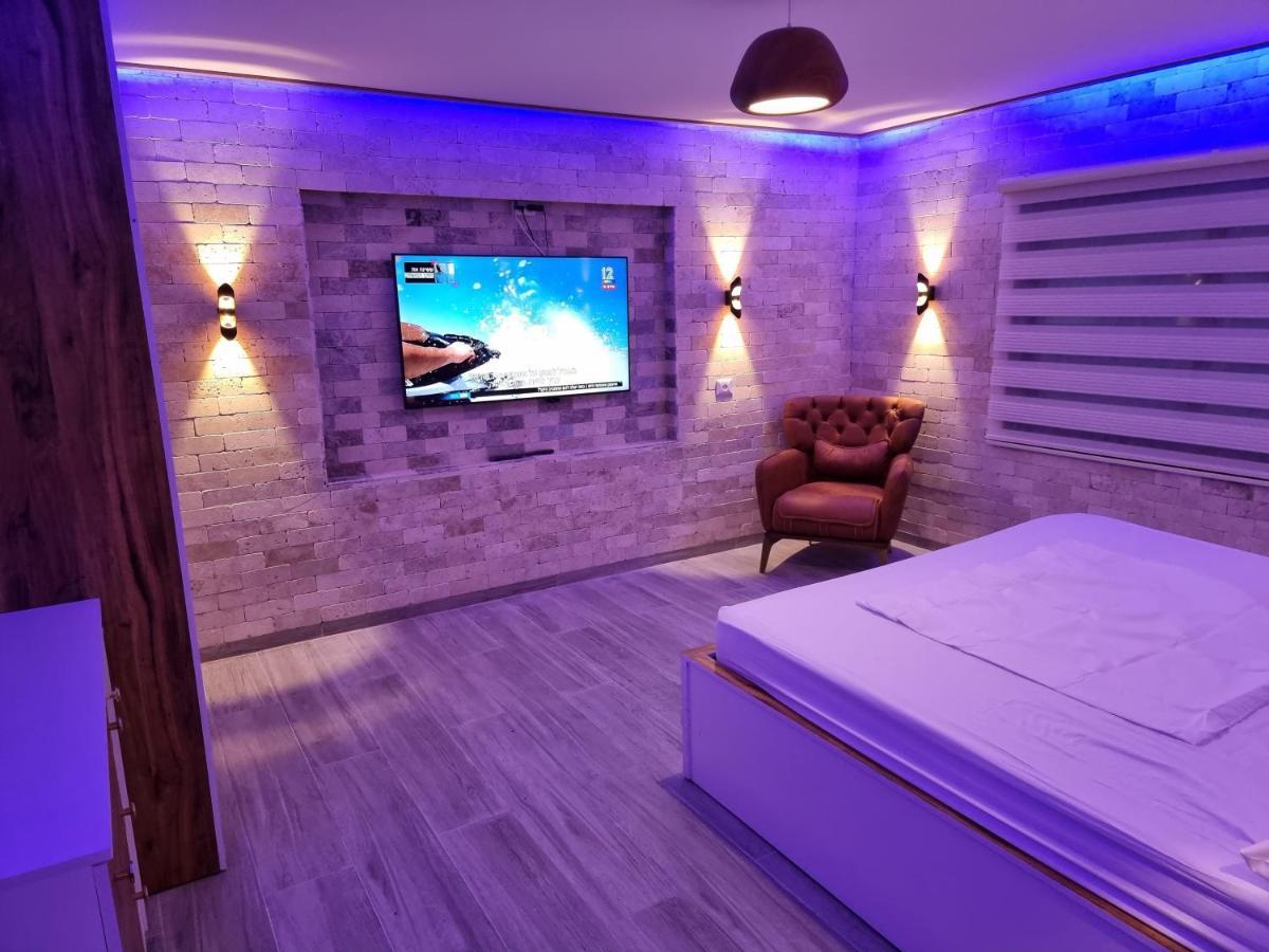 אלאפנדי Apartment Majdal Shams Exterior photo